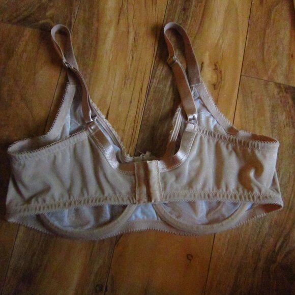 Wacoal Beige Retro Chic Sheer Lace Unlined Underwire Bra size 40C - Picture 4 of 7